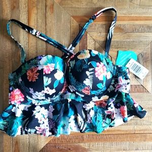 Torrid bikini top removable straps peplum NWT